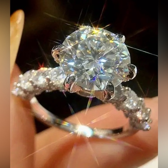 NEW Elegant 3 Carat Moissanite Engagement Ring S925 Sterling S… - Picture 3 of 5